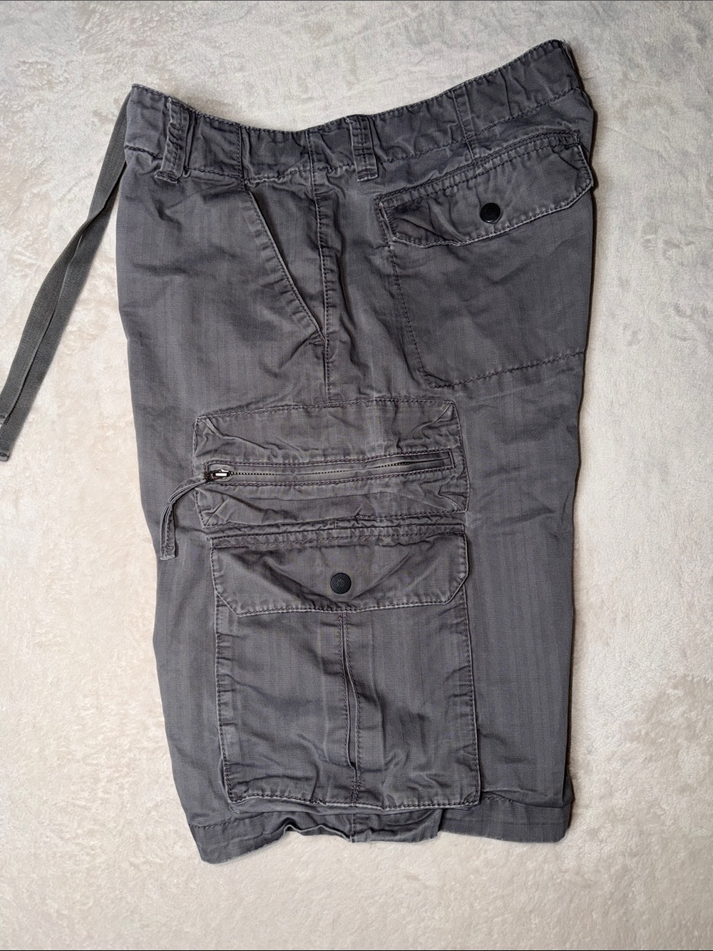 Old Navy Surplus Company Gray Cargo Shorts Mens W32 Vintage Fall ‘08 Utility Y2K - Picture 12 of 16